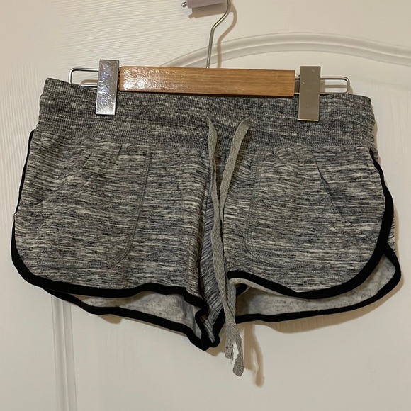 “Jamaica” Neon Pink Shorts - Picture 2 of 3